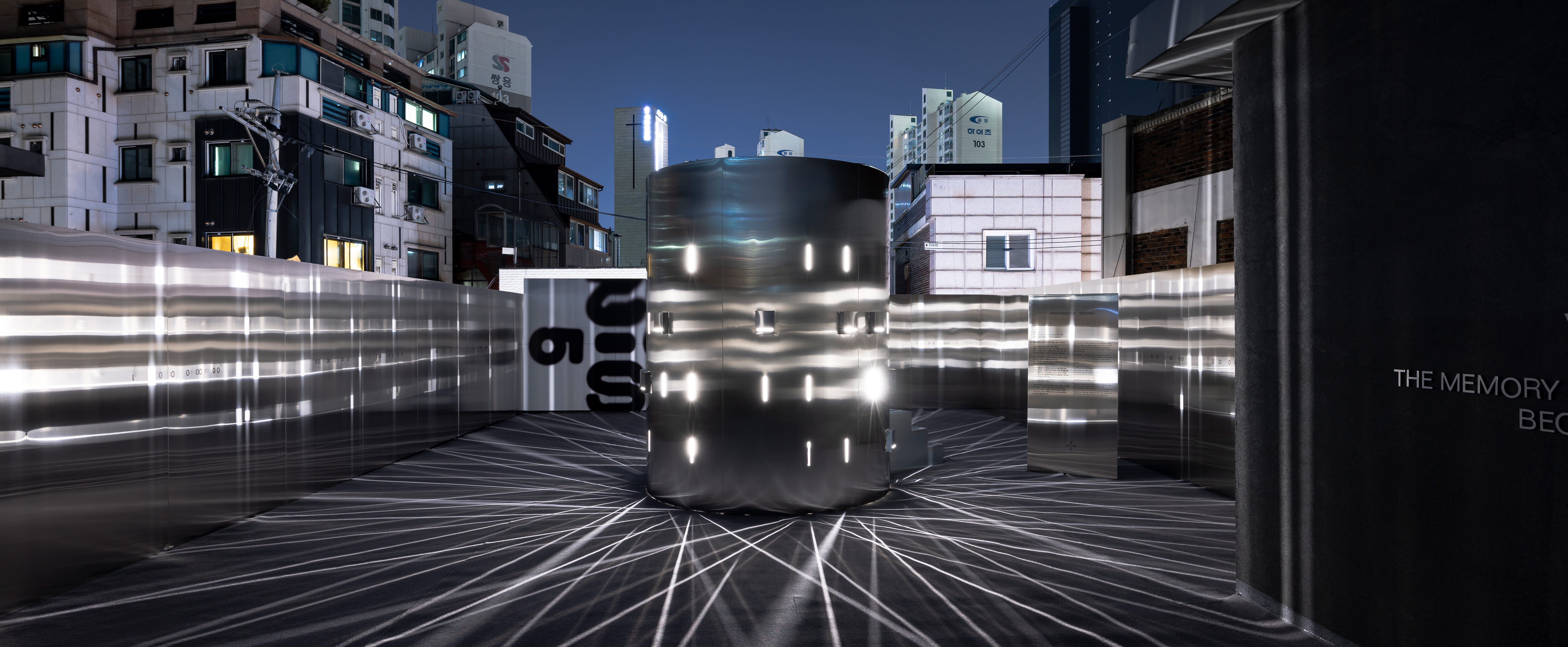 ヴァニッシュ展示