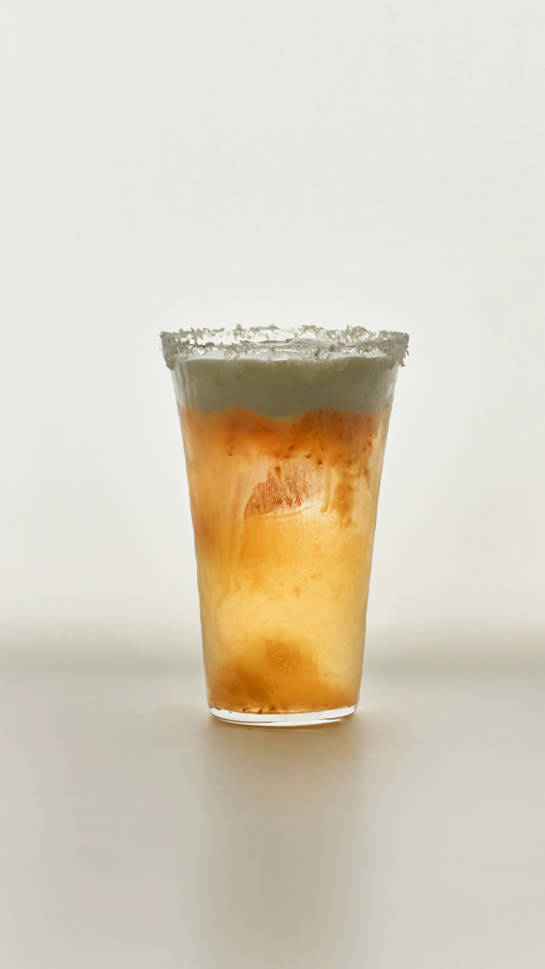 1月6日 雪の日差しクリームティーフロート